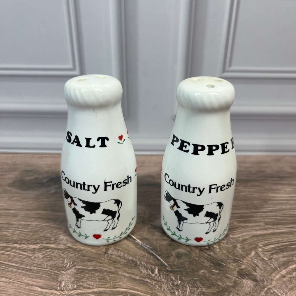 Salt Pepper Shakers Kitchen White Vintage Milk Bottles Cow Country Fresh